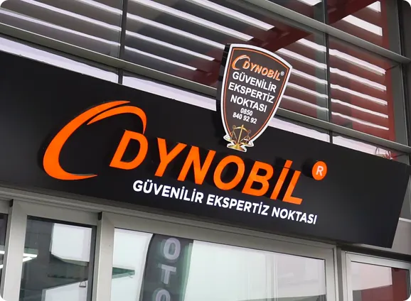 Dynobil Güvenilir Ekspertiz Noktası tabelası